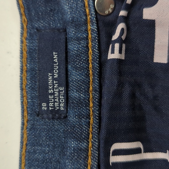 GAP skinny with fringe bottom, size 28 - Picture 5 of 8